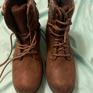 B52 by bullboxer Lindsey combat boot